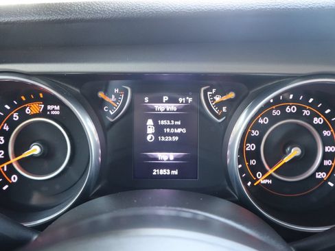 Used 2018 Jeep Wrangler Unlimited Sport AWD/4WD image 32