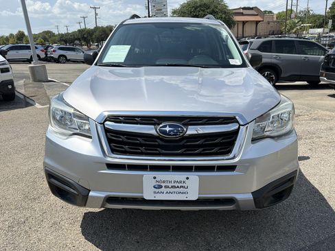Used 2017 Subaru Forester 2.5i w/ Alloy Wheel Package AWD/4WD image 8