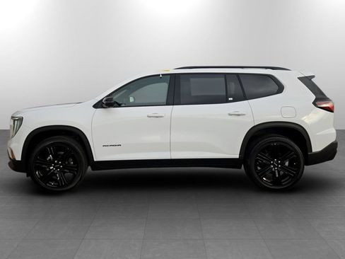 New 2026 GMC Acadia Elevation image 10
