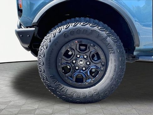 Used 2021 Ford Bronco First Edition AWD/4WD image 23