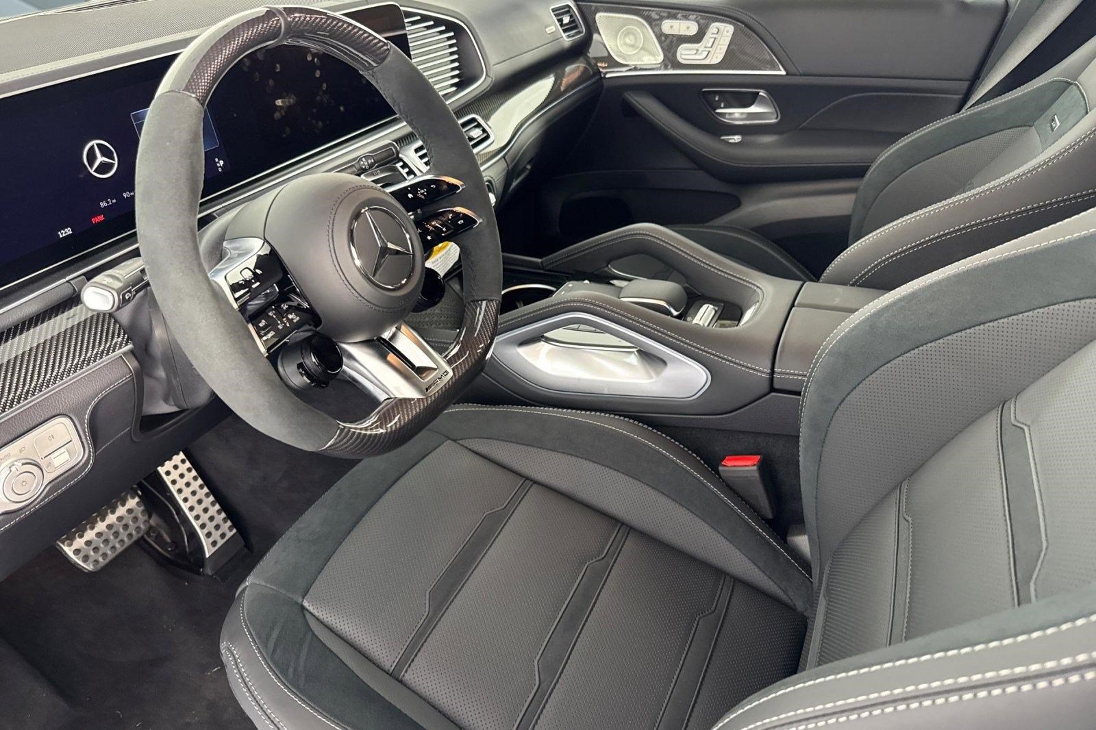 New 2026 Mercedes-Benz GLE 53 AMG 4MATIC Coupe image 4