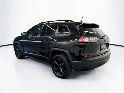 Used 2020 Jeep Cherokee Latitude Plus FWD image 5