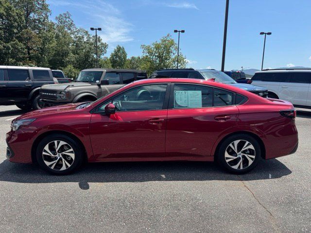 Used 2025 Subaru Legacy Premium AWD/4WD image 4