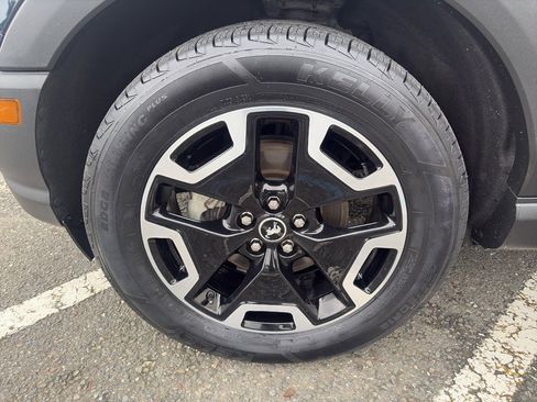 Used 2022 Ford Bronco Sport Outer Banks w/ Tech Package image 2