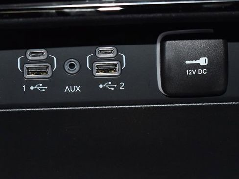 New 2025 Jeep Grand Cherokee Limited w/ Trailer Tow Package image 18