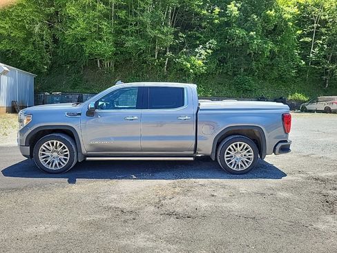 Used 2019 GMC Sierra 1500 Denali w/ Denali Ultimate Package AWD/4WD image 12
