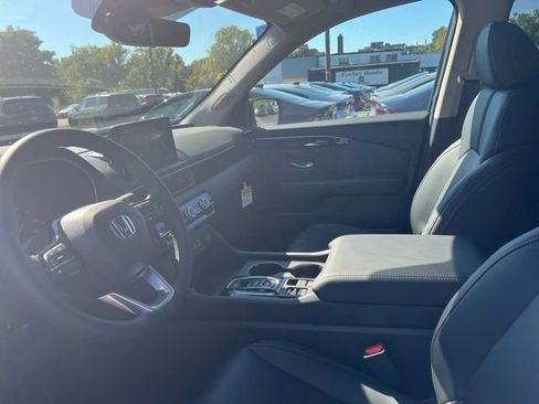 New 2025 Honda Pilot EX-L image 17