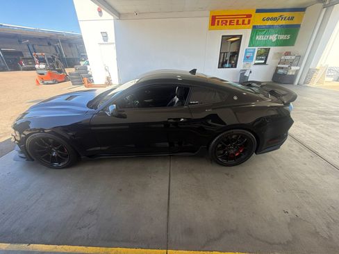 Used 2021 Ford Mustang GT Premium w/ GT Performance Package RWD image 30