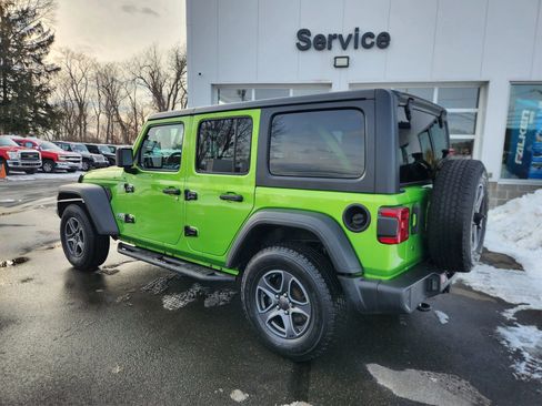 Used 2018 Jeep Wrangler Unlimited Sport S image 8