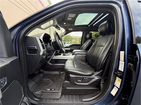 Used 2018 Ford F150 Lariat w/ Equipment Group 501A Mid AWD/4WD image 10