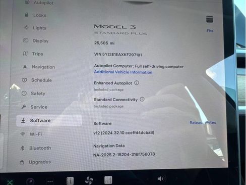 Used 2019 Tesla Model 3 Standard Range image 23