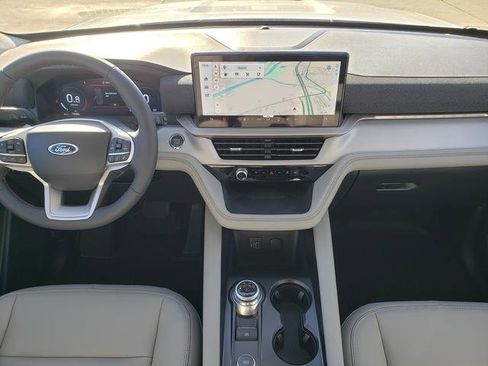 New 2026 Ford Explorer Active image 18