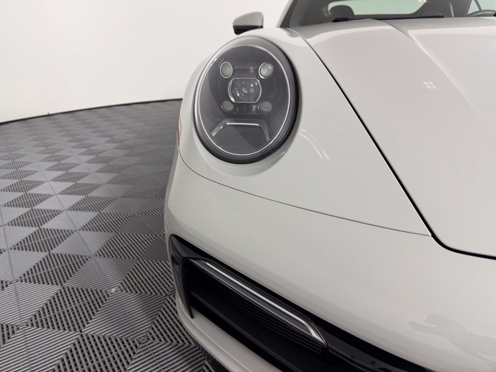 Certified 2024 Porsche 911 Carrera RWD image 10
