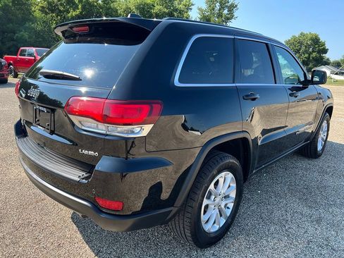 Used 2022 Jeep Grand Cherokee Laredo X AWD/4WD image 7