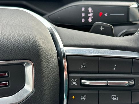 New 2026 GMC Acadia Elevation image 30