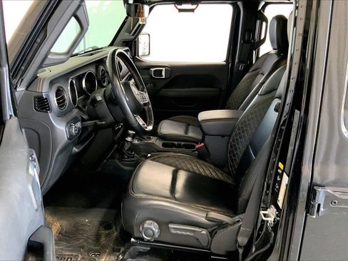 Used 2022 Jeep Gladiator Overland AWD/4WD image 15