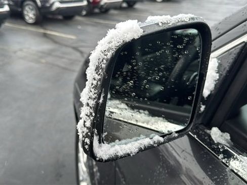 Used 2018 Jeep Grand Cherokee Summit image 37