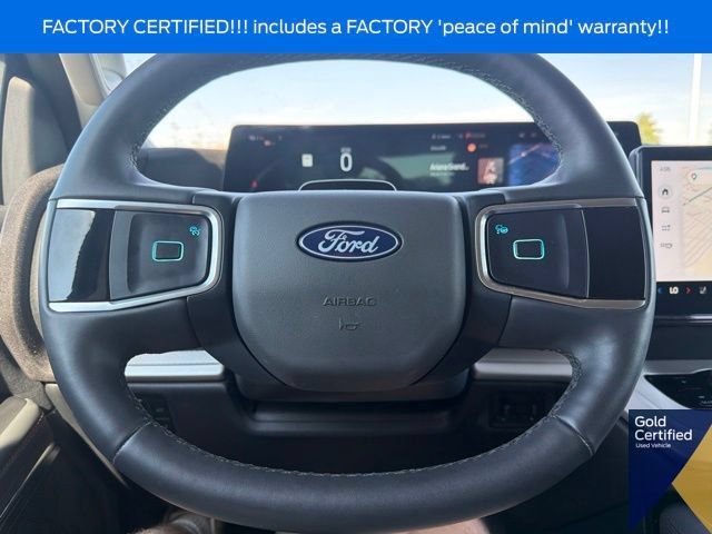 Used 2025 Ford Expedition Active AWD/4WD image 61