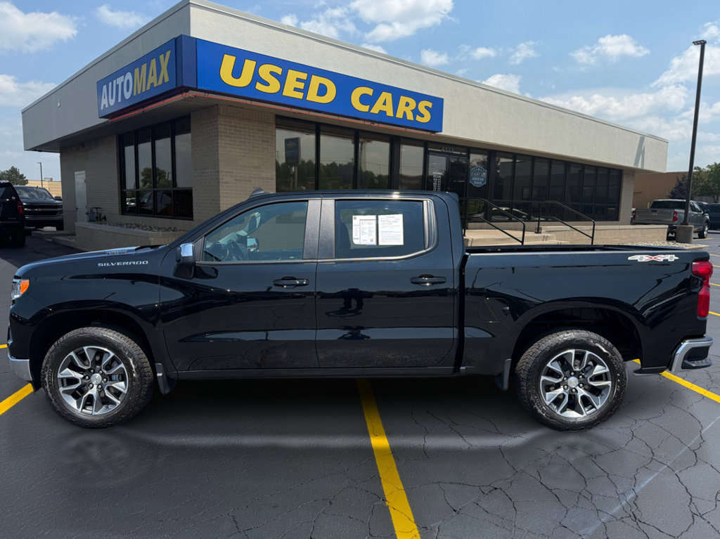 Used 2025 Chevrolet Silverado 1500 LT AWD/4WD image 8