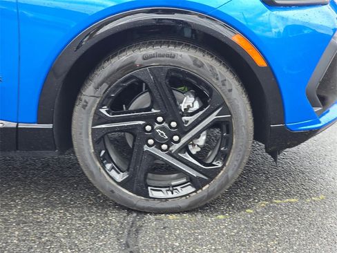 New 2026 Chevrolet Equinox EV RS image 2