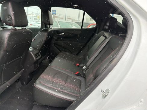 Used 2023 Chevrolet Equinox RS image 18