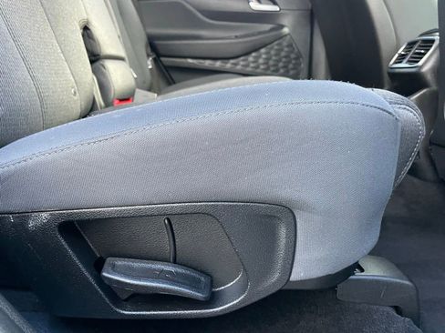 Used 2020 Hyundai Santa Fe SEL image 35