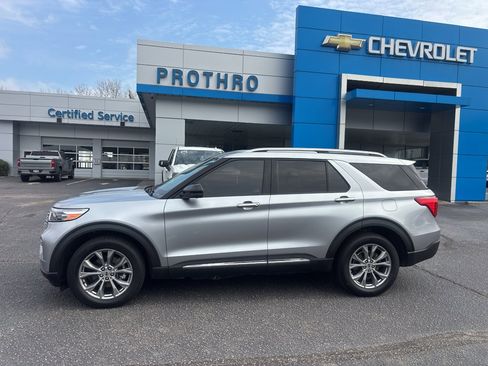 Used 2022 Ford Explorer Limited w/ Equipment Group 301A image 1