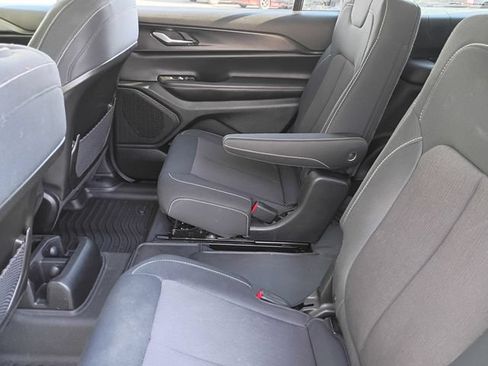 Used 2023 Jeep Grand Cherokee L Laredo AWD/4WD image 19
