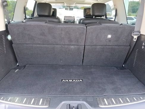 Used 2022 Nissan Armada Platinum w/ Captain's Chairs Package RWD image 34