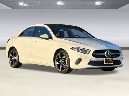 Certified 2022 Mercedes-Benz A 220 image 6