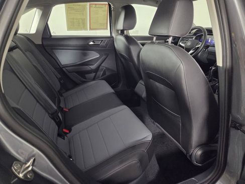 Used 2025 Volkswagen Jetta SE w/ Sunroof Package FWD image 28