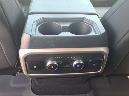 Certified 2024 Ford Expedition XLT RWD image 11