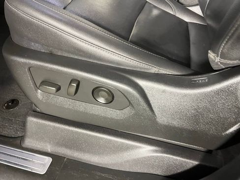 Used 2022 GMC Sierra 1500 Elevation w/ Elevation Premium Package image 21