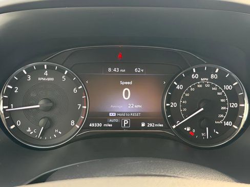 Used 2024 INFINITI QX80 Luxe image 17