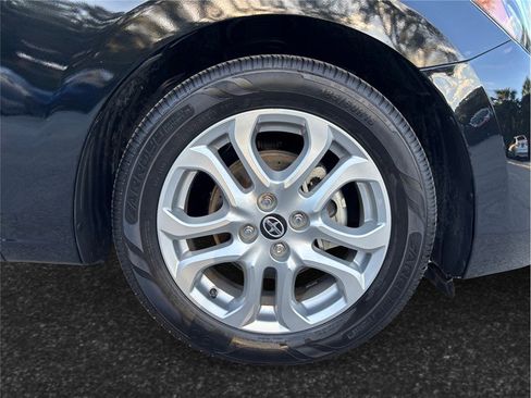 Used 2016 Scion iA image 13