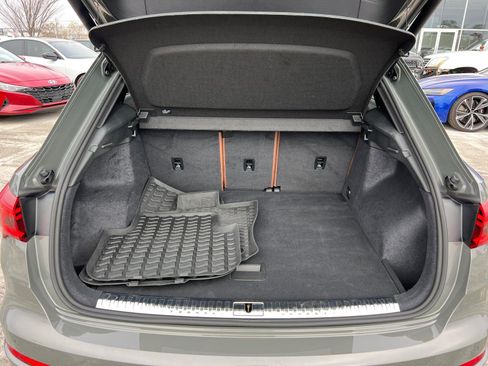 Certified 2025 Audi Q3 2.0T Premium w/ Convenience Package image 18