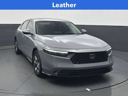 Certified 2023 Honda Accord EX-L image 2