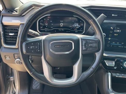 Used 2024 GMC Sierra 2500 Denali w/ Denali Reserve Package AWD/4WD image 14