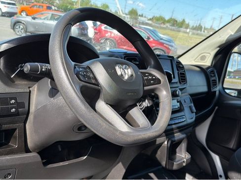 Used 2023 RAM ProMaster 2500 FWD image 13