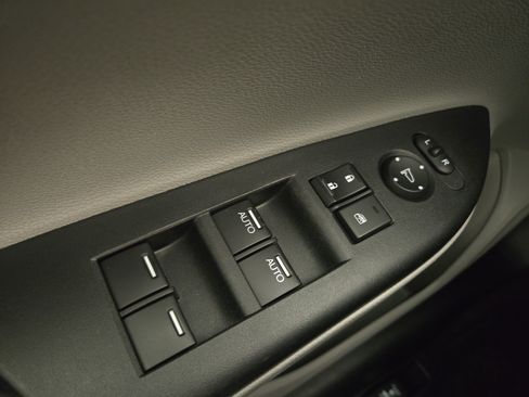 Used 2013 Honda Accord EX-L image 26