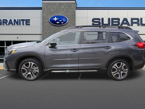 Used 2025 Subaru Ascent Limited AWD/4WD image 7