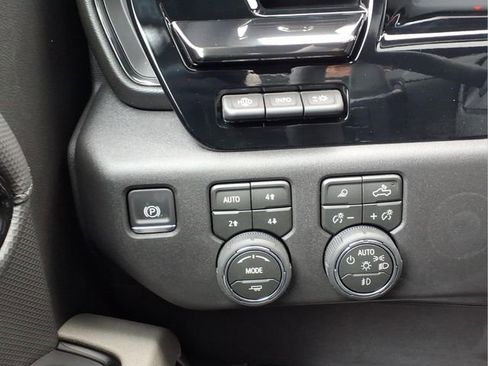 New 2026 Chevrolet Silverado 1500 ZR2 w/ LPO, Dark Essentials Package AWD/4WD image 14