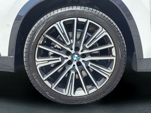 Used 2025 BMW X1 xDrive28i AWD/4WD image 33