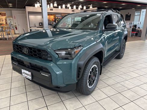 Used 2026 Toyota 4Runner TRD Off-Road Premium AWD/4WD image 1