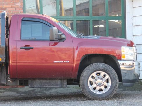 Used 2013 Chevrolet Silverado 3500 LT w/ Convenience Package image 19