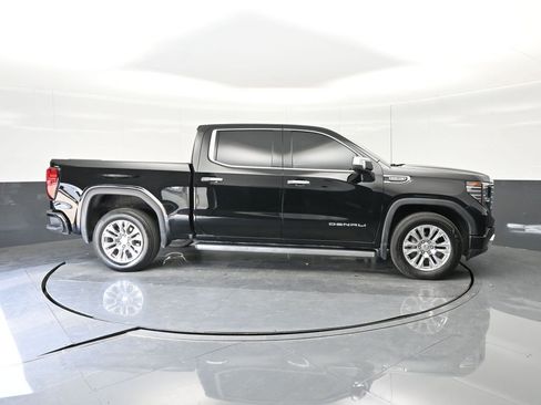 Used 2025 GMC Sierra 1500 Denali w/ Technology Package RWD image 11