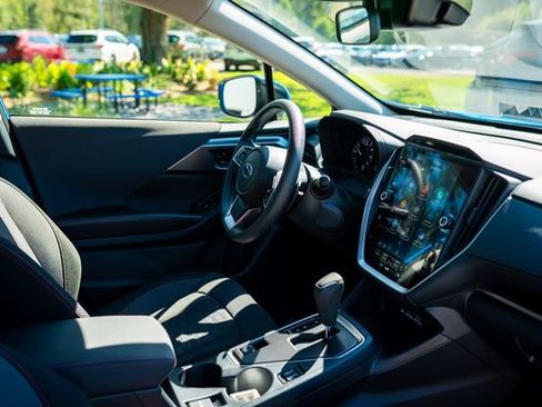 Certified 2025 Subaru Impreza 2.0i Sport AWD/4WD image 13
