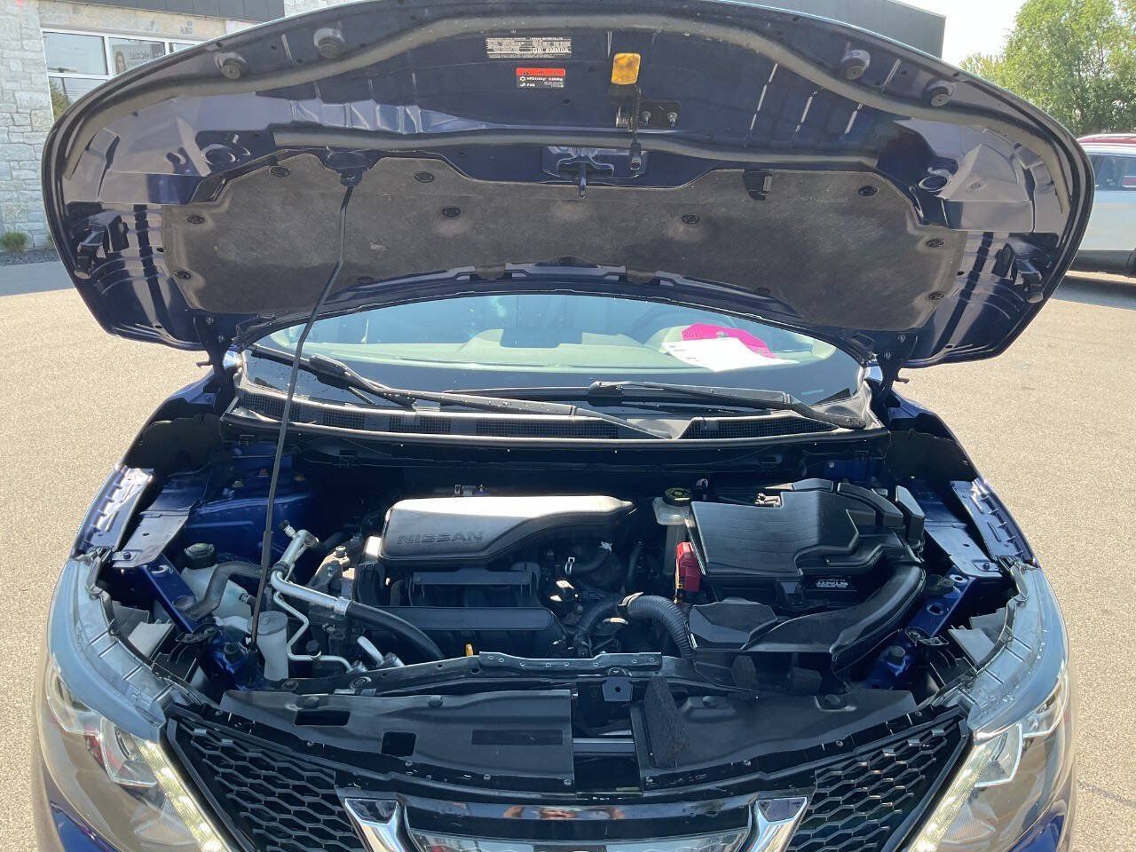 Used 2019 Nissan Rogue Sport SV FWD image 42