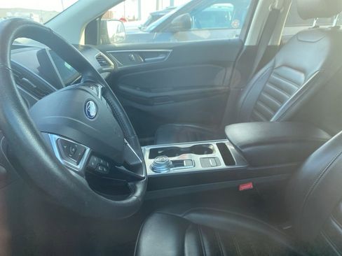 Used 2024 Ford Edge SEL image 15