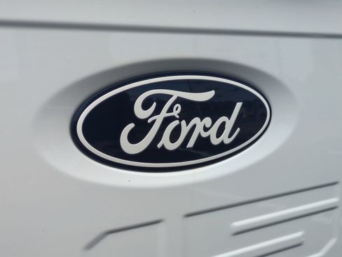 Used 2024 Ford F150 XL RWD image 6